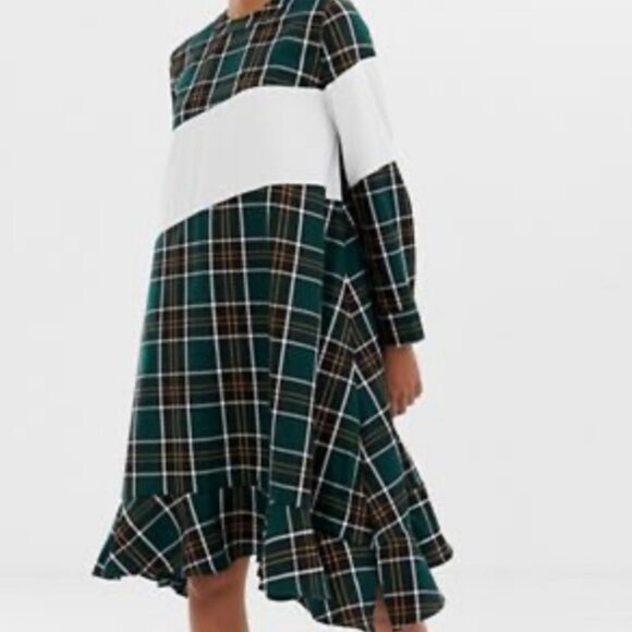 Ghospell Dress - Picture 1 of 7